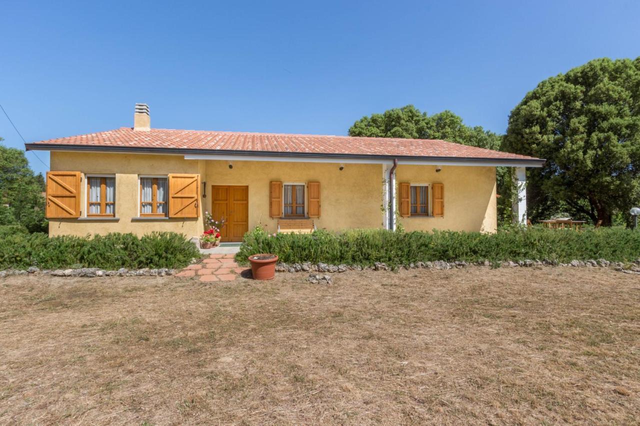 Su Pitiolu - Casa Vacanze Làconi Exterior foto